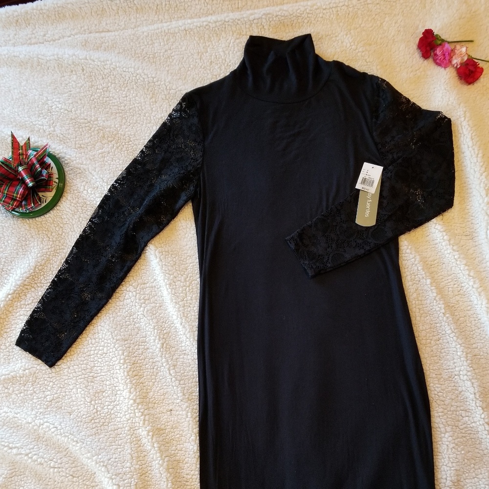 Brand new Daisy Fuentes long sleeve dress